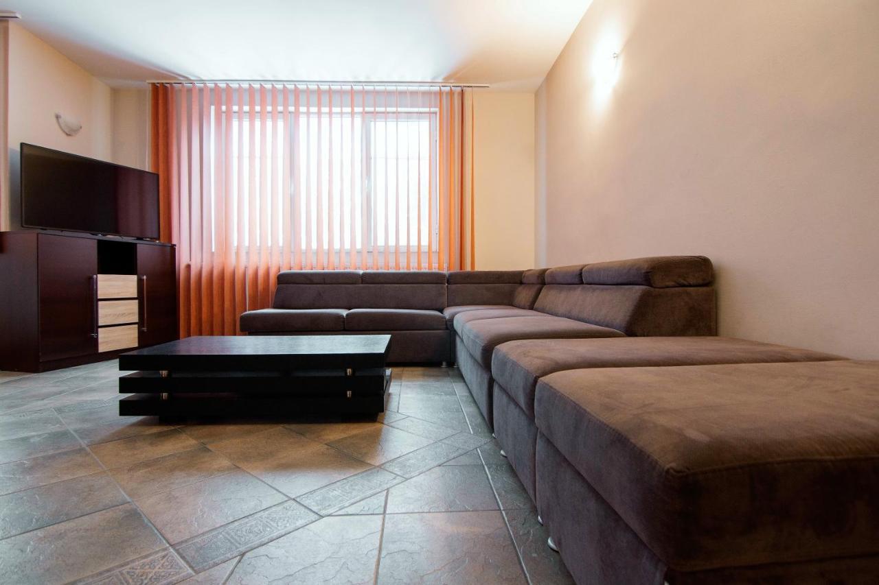 Privilegio 148 Sambata Сымбэта-де-Сус Экстерьер фото